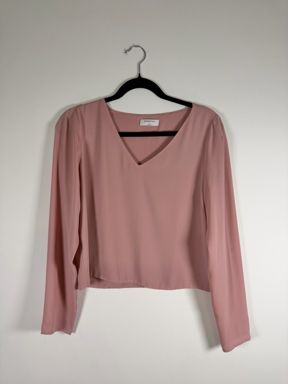 Babaton Dusty Rose V-Neck Long Sleeve Blouse